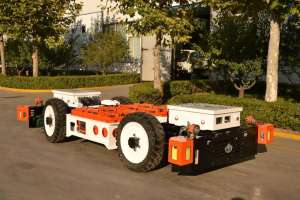 locomotive tractor LFP battery