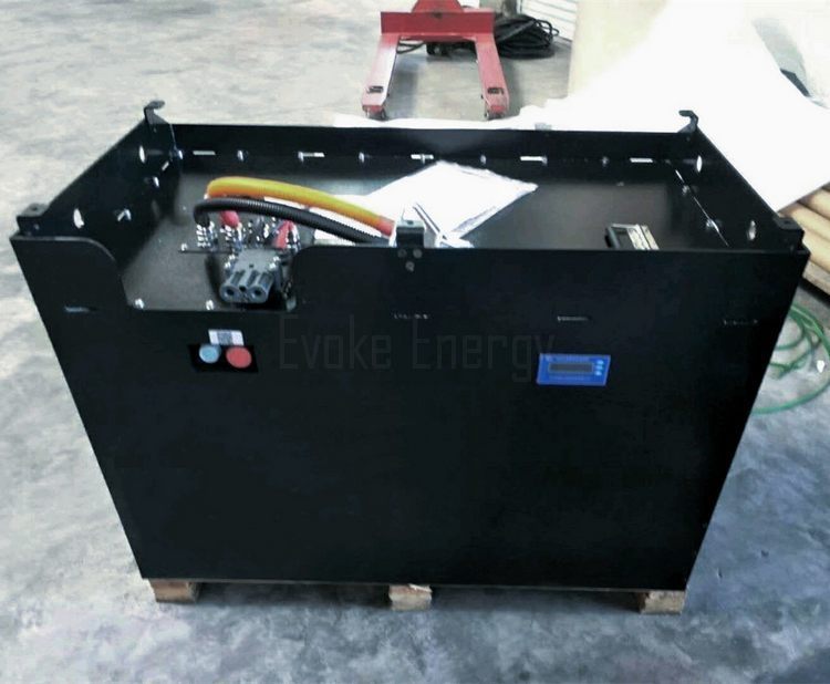 china evoke wholesale 84v 84 volt 420ah t1 lithium ion forklift battery 2