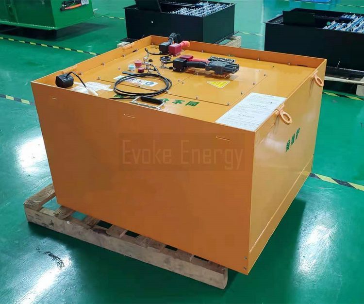 china evoke wholesale 84v 84 volt 700ah t1 lithium ion forklift battery 1