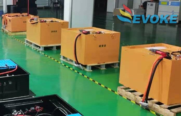 china evoke wholesale 84v 84 volt 700ah t1 lithium ion forklift battery 3